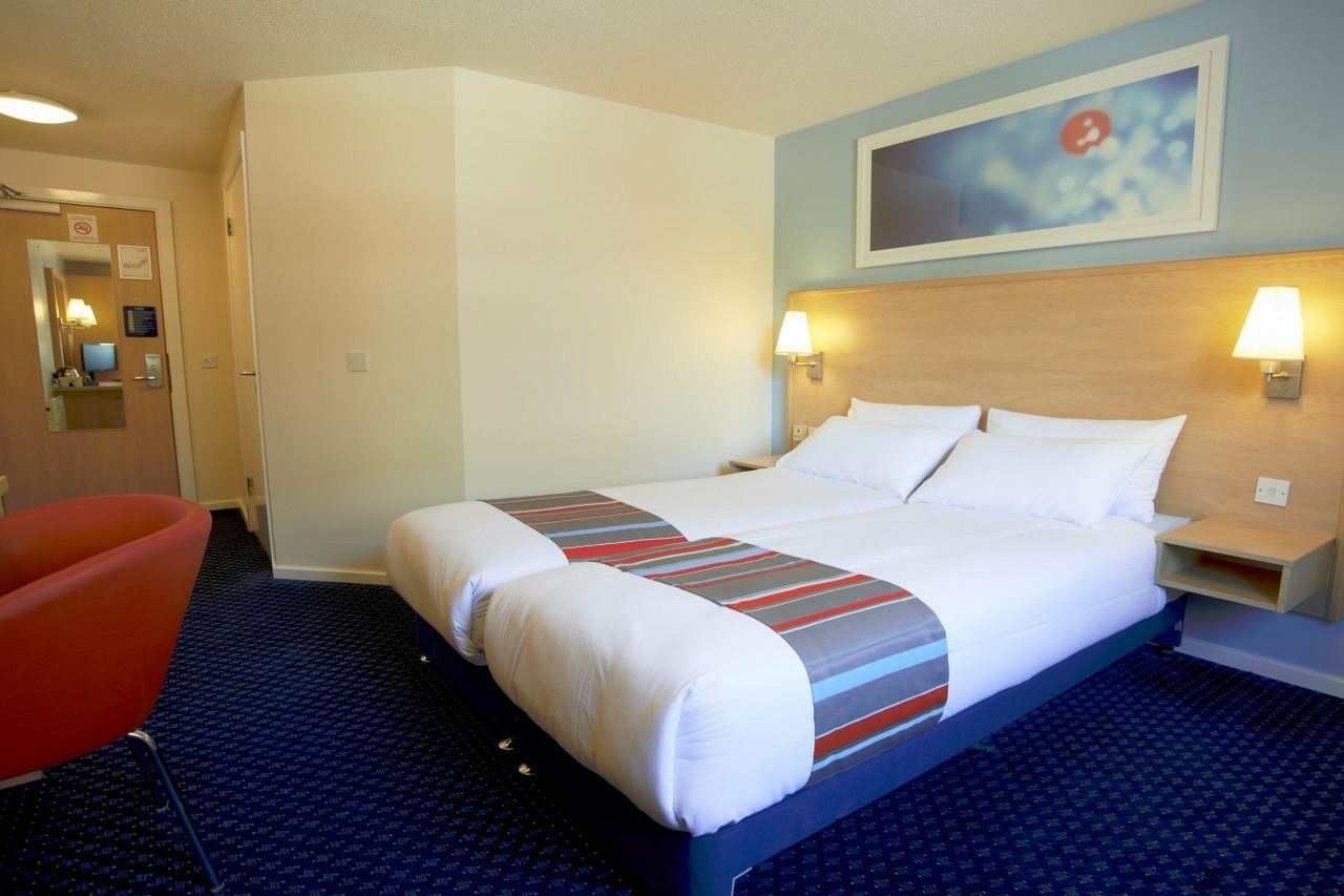 Travelodge London Park Royal 외부 사진